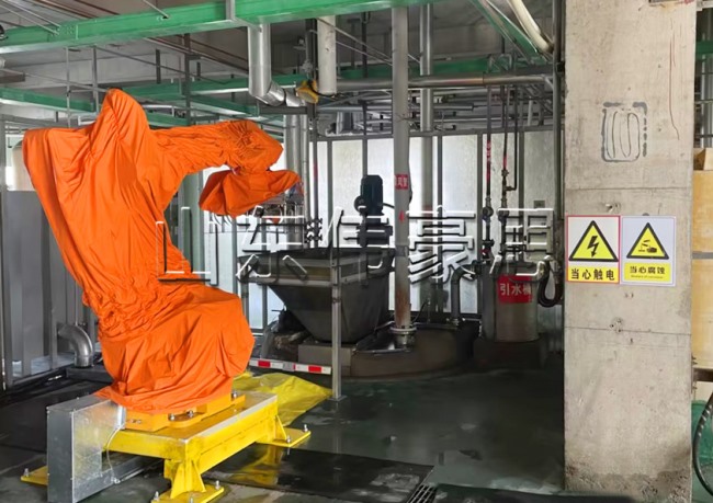 亞硝酸鈉自動破袋機(jī)械手，袋料自動拆垛拆包機(jī)現(xiàn)場