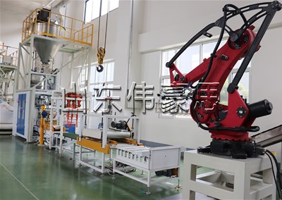 50KG袋全自動(dòng)包裝碼垛線，給袋式自動(dòng)包裝機(jī)試機(jī)中