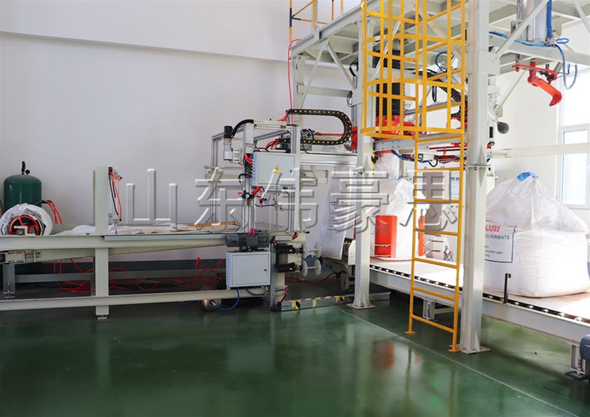 堿粉噸包全自動(dòng)包裝機(jī)，連續(xù)式噸袋包裝設(shè)備安排